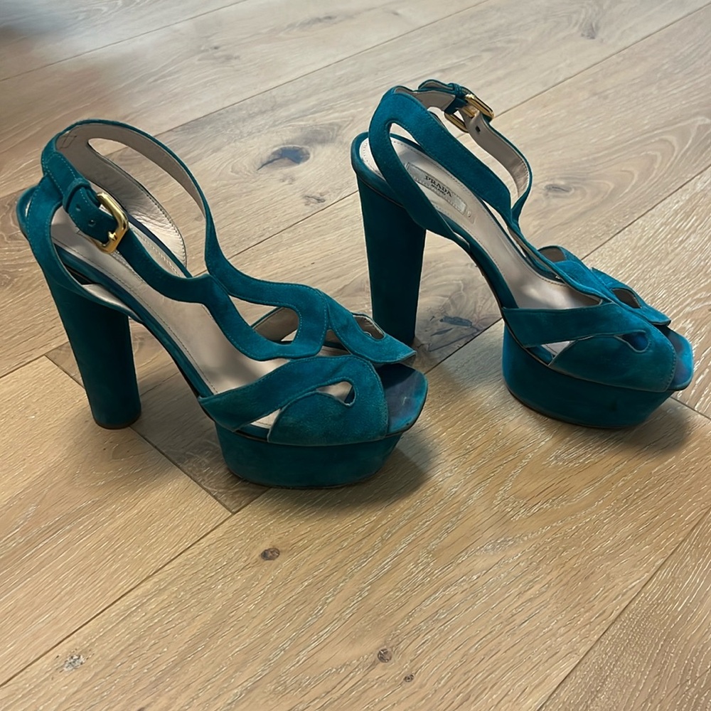 Prada blue platform heels size 39